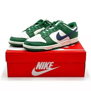 Nike Women’s Dunk Low – Gorge Green/Navy/White Sail – Size 7 | Rare Colorway‎